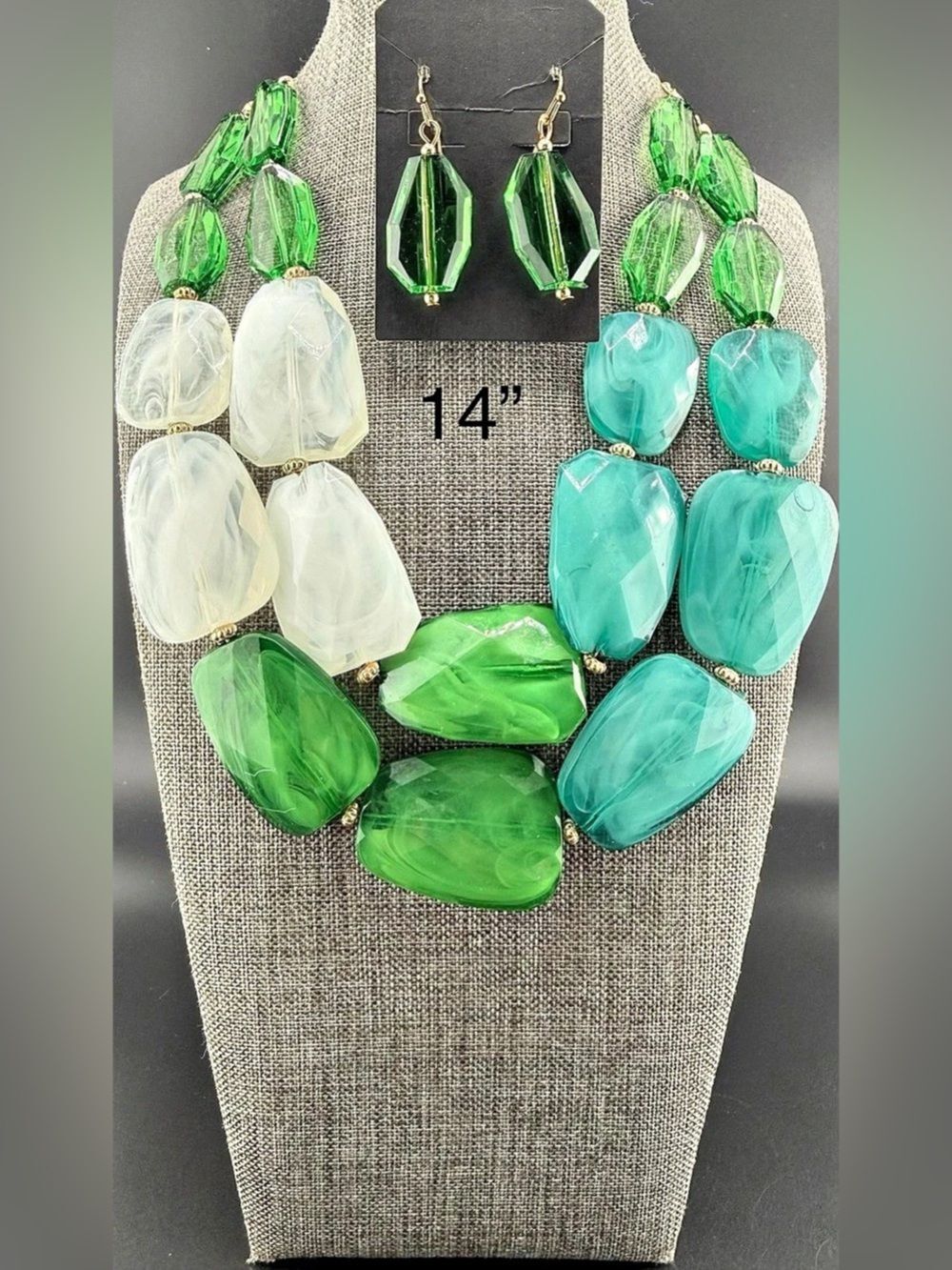 267. Chunky Double Strand Green & Cream Acrylic Nugget Statement Necklace